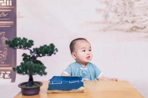 成都宝宝眼屎多是什么原因 成都宝宝眼屎多是什么原因